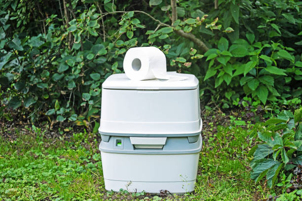 Portable Toilet Options We Offer in Breckenridge, TX