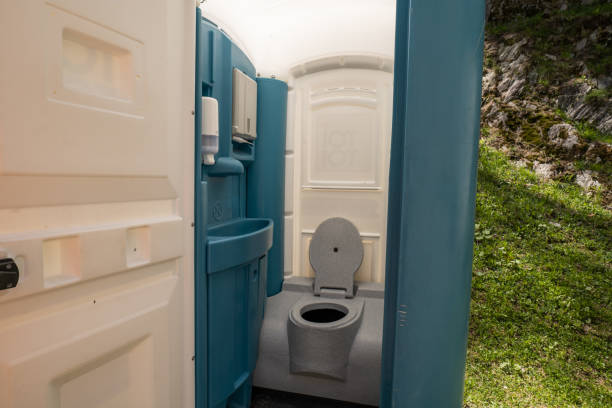 Best Portable toilet rental cost  in Breckenridge, TX
